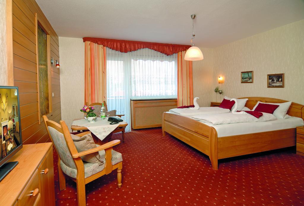 Hotel Ursula Garni Bad Brueckenau Room photo